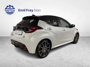 Toyota Yaris 1.5 VVT-i HSD GR Sport