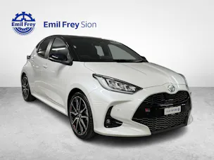 Toyota Yaris 1.5 VVT-i HSD GR Sport