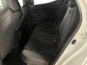 Toyota Yaris 1.5 VVT-i HSD GR Sport