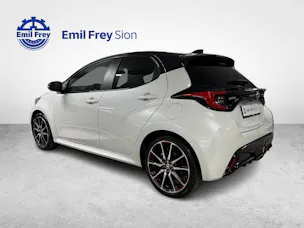 Toyota Yaris 1.5 VVT-i HSD GR Sport