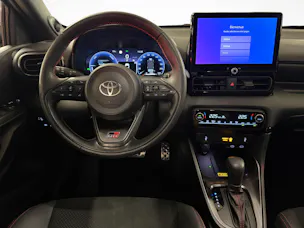 Toyota Yaris 1.5 VVT-i HSD GR Sport