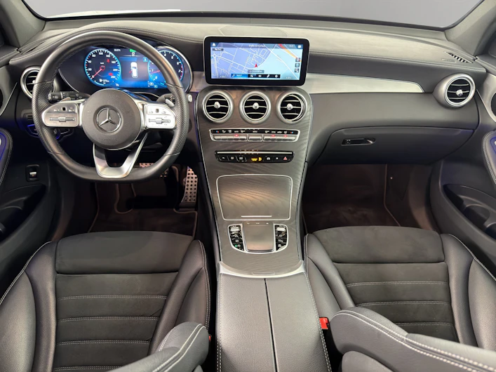 Fahrzeugbild MERCEDES-BENZ GLC 200