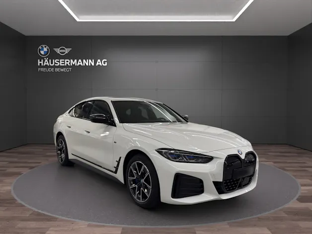 BMW i4 M50