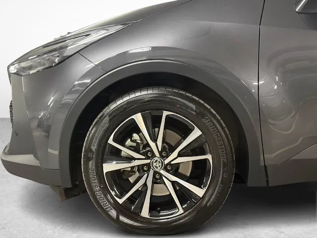 Toyota C-HR 2.0 PHEV Swiss Edition