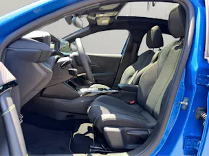 Peugeot 208 1.2 Hybrid 145 GT