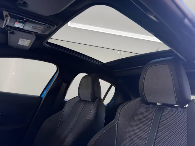 Peugeot 208 1.2 Hybrid 145 GT