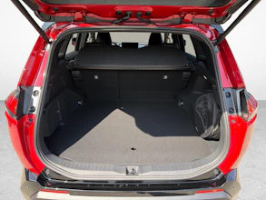 https://vehicle.imgix.net/4372477/c8348f58-e143-4196-afc3-ac53327a0e9e.jpg