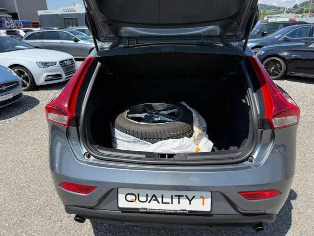 Volvo V40 1.5 T3 Momentum S/S