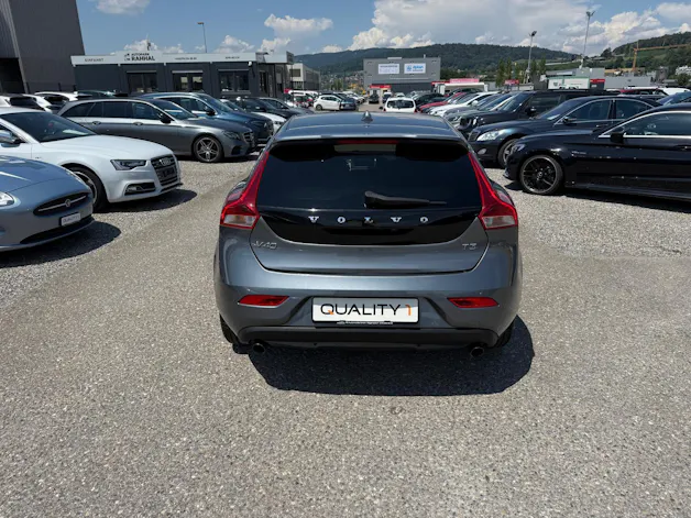 Volvo V40 1.5 T3 Momentum S/S