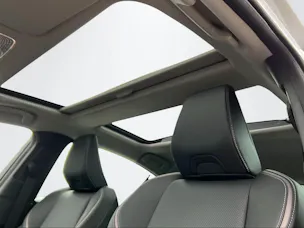 Toyota Prius 2.0 Plug-In-Hybrid Premium