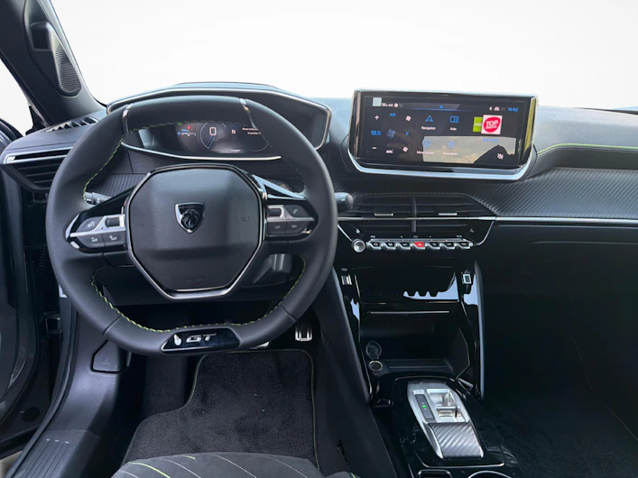 immagine del veicolo PEUGEOT 2008