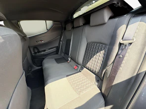 image du véhicule TOYOTA C-HR 2.0 VVTi HSD Trend