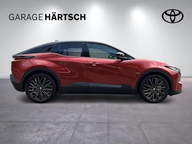 Toyota C-HR+ Premium AWD