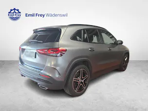 Mercedes-Benz GLA 250 4MATIC AMG Line