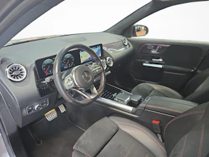 https://vehicle.imgix.net/4372667/44f9ea01-f235-4cc6-a0fa-1bc663d62f32.jpg