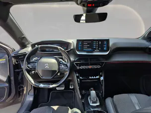Peugeot 208 1.2 PureTech GT EAT8