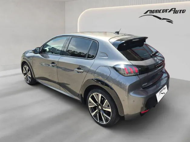 Peugeot 208 1.2 PureTech GT EAT8