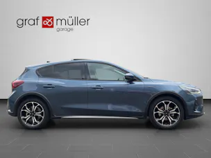 Ford Focus 1.0i EcoB Hybrid 155 Active Vignale