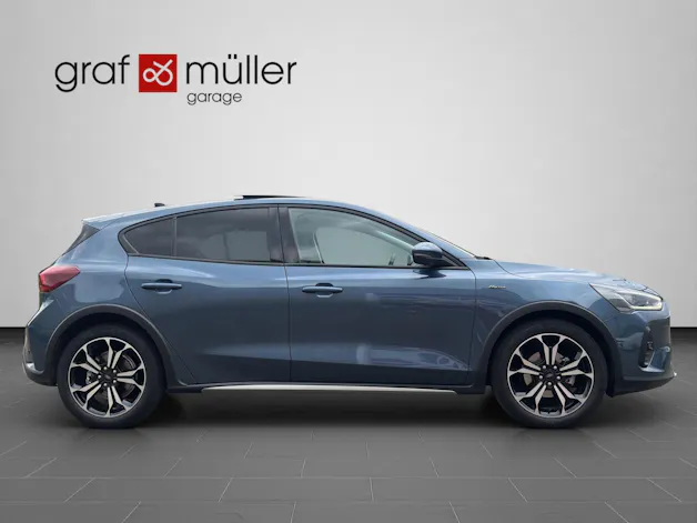 Ford Focus 1.0i EcoB Hybrid 155 Active Vignale