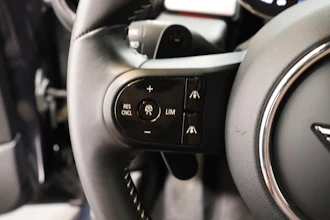 https://vehicle.imgix.net/4372736/10db9c15-7644-4ac9-b5b4-8910b046a874.JPG