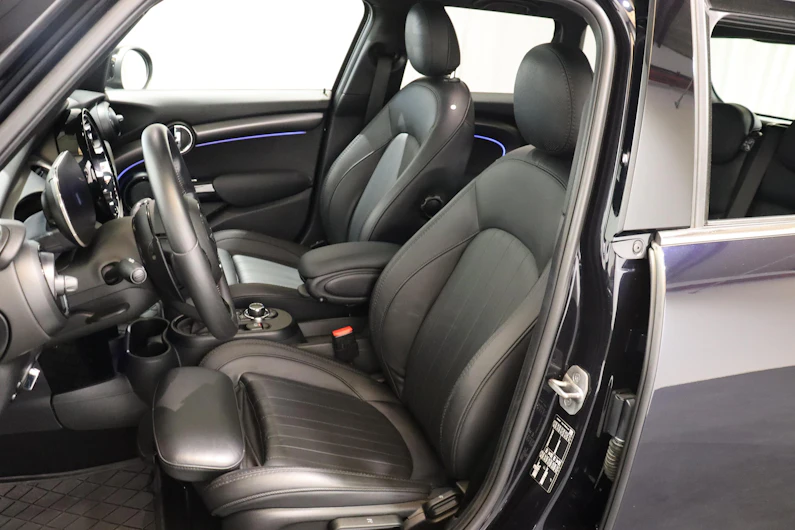 image du véhicule MINI MINI