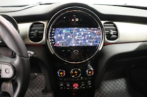 image du véhicule MINI F55 2.0i Cooper S SDKG