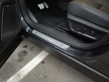 MITSUBISHI OUTLANDER 16