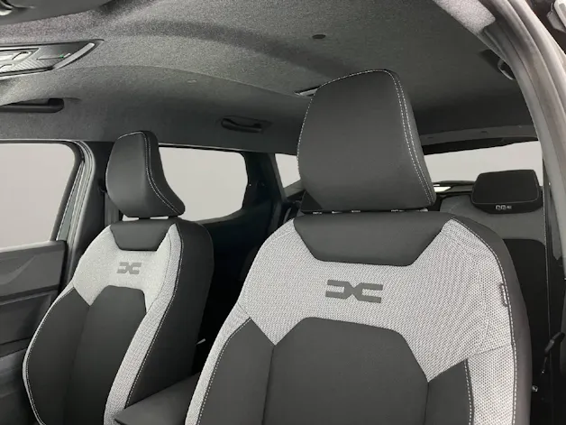 Dacia Duster 1.2 Hybrid Journey 4WD