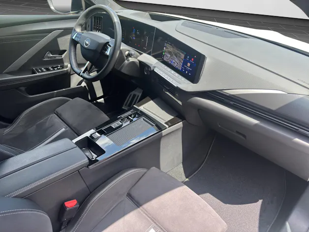 Opel Astra Sports Tourer 1.6 T PHEV 225 GSe