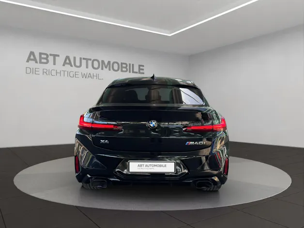 BMW X4 M40i