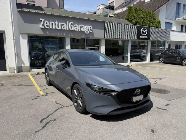 Mazda 3 Hatchback 2.0 180 Revolution