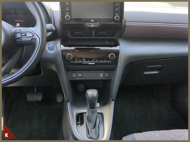 Toyota Yaris Cross 1.5 VVT-i HSD Elegant AWD-i