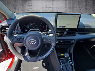 Toyota Yaris 1.5 VVT-i HSD Trend