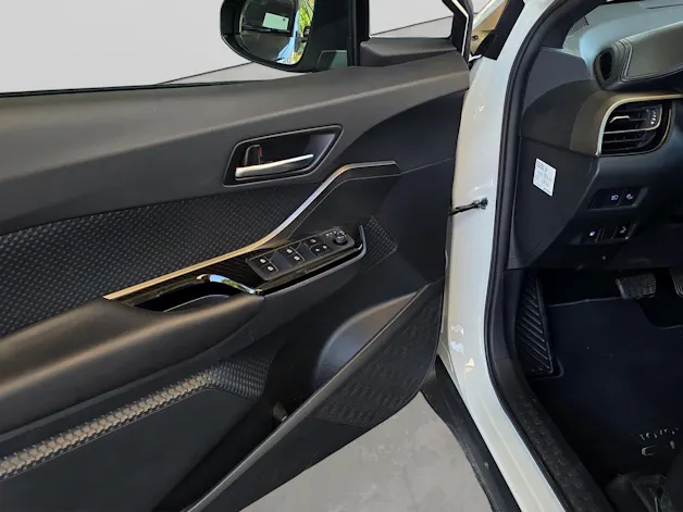 Toyota C-HR 1.8 VVTi HSD Trend