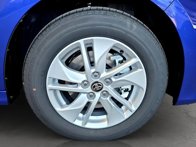 Toyota Yaris 1.5 VVT-i HSD Comfort