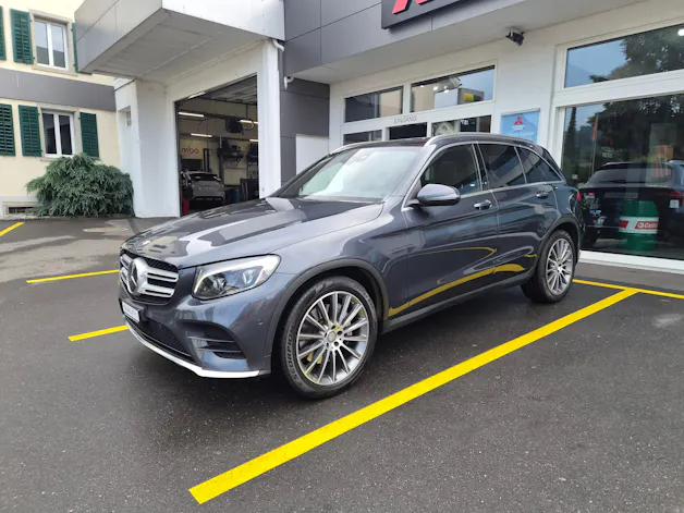 Mercedes-Benz GLC 250 d AMG Line 4m