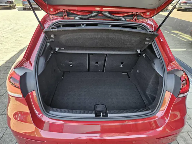 Mercedes-Benz A 250 4Matic AMG Line