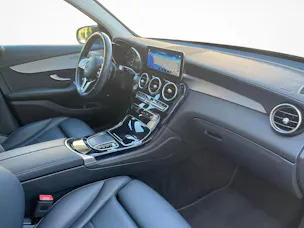 Mercedes-Benz GLC 300 4MATIC AMG Line