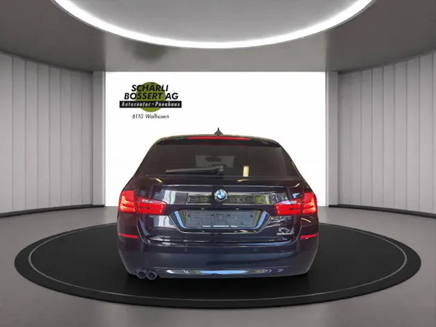 BMW 528i xDrive Touring