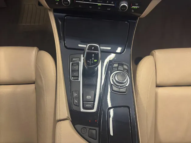 BMW 528i xDrive Touring