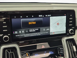 https://vehicle.imgix.net/4372953/f5e06243-96e7-4f11-aa1b-3c7d7b920fc2.jpg