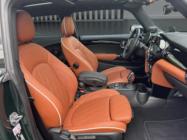 Mini F56 2.0i John Cooper Works  JOHN COOPER WORKS TRIM