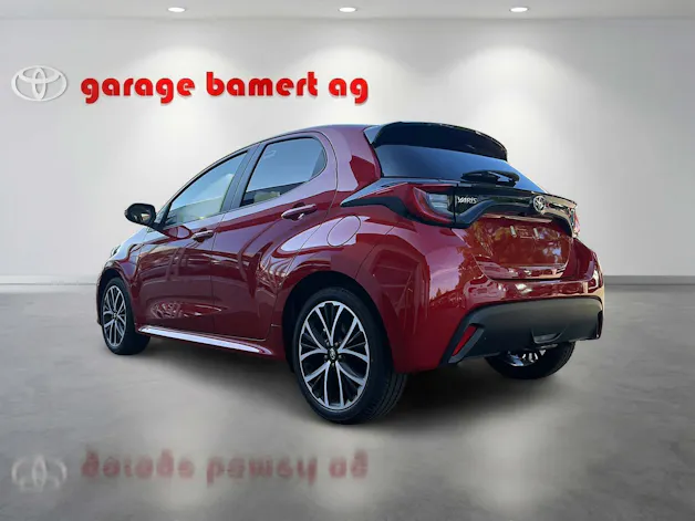 Toyota Yaris 1.5 VVT-i HSD Trend