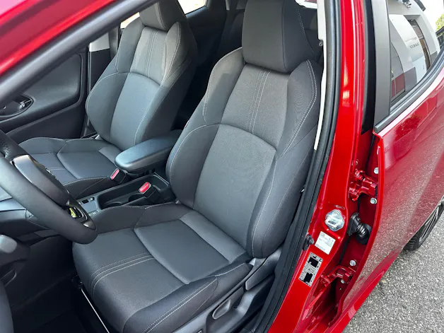 Toyota Yaris 1.5 VVT-i HSD Trend