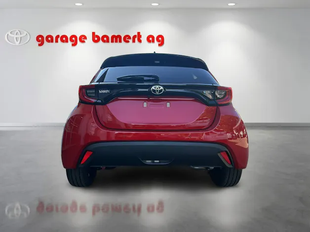 Toyota Yaris 1.5 VVT-i HSD Trend