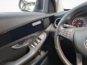 Fahrzeugbild MERCEDES-BENZ C 200 Limousine