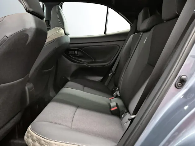 Toyota Yaris Cross 1.5 VVT-i HSD Premium AWD-i