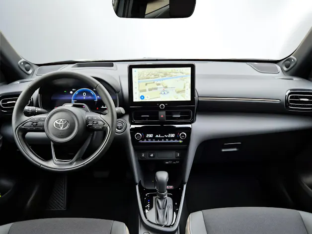 Toyota Yaris Cross 1.5 VVT-i HSD Premium AWD-i