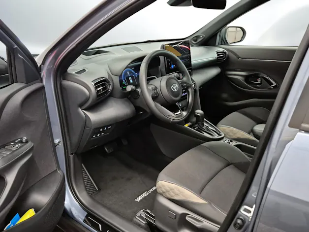 Toyota Yaris Cross 1.5 VVT-i HSD Premium AWD-i