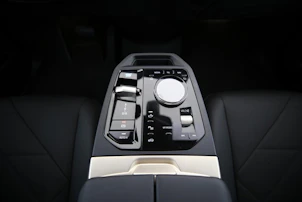 immagine del veicolo BMW iX xDrive50